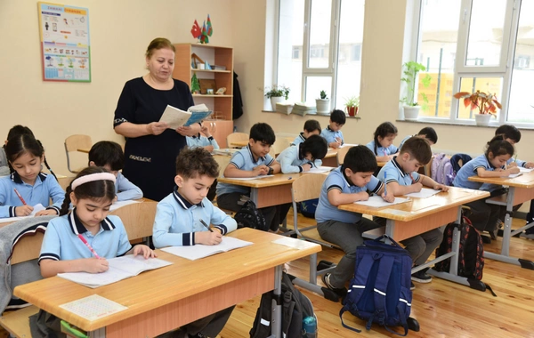 Bakıda 99 minə yaxın şagird monitorinqə cəlb olunub