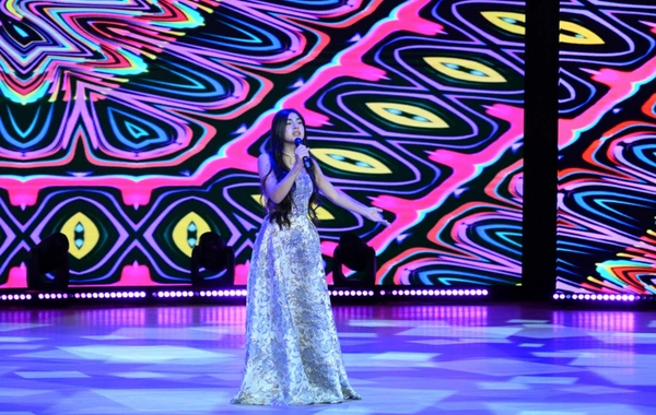 Leyla Əliyeva və Alyona Əliyeva  mükafatlandırma mərasimində iştirak ediblər