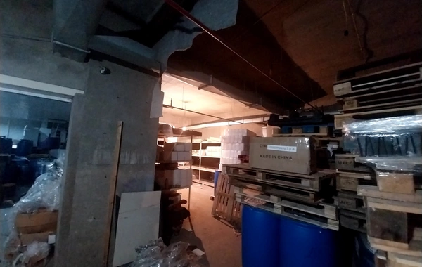 Bakıda kosmetoloji vasitələrin satışı anbarının fəaliyyəti dayandırılıb