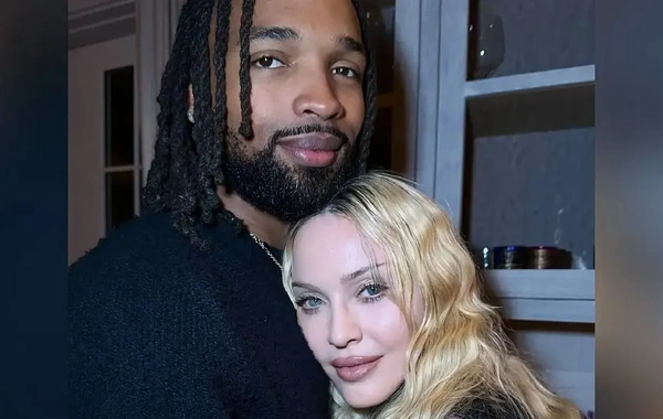 Мадонна тайно помолвлена с 29-летним возлюбленным