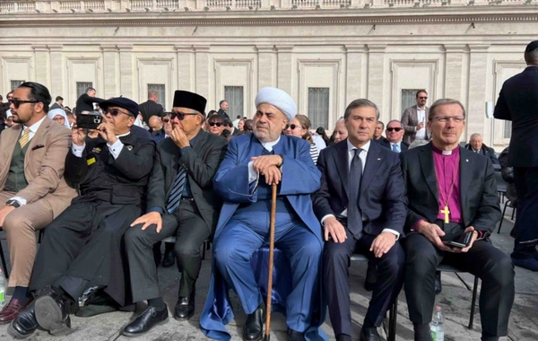 Allahşükür Paşazadə Roma Papası ilə görüşüb