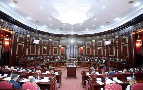 Ali  Məhkəmə inzibati mübahisələrə dair işlərlə bağlı qərar qəbul edib