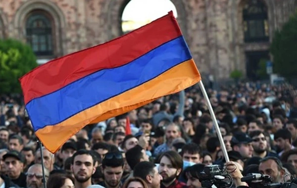 Archbishop Ajapahyan refused to run for the post of Prime Minister of Armenia