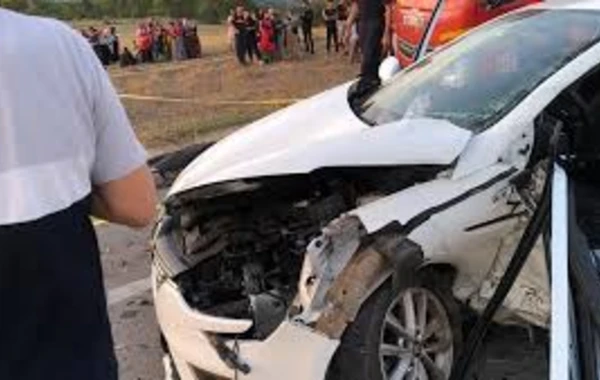 Ağır yol qəzasında 3 nəfər öldü, 4 nəfər yaralandı