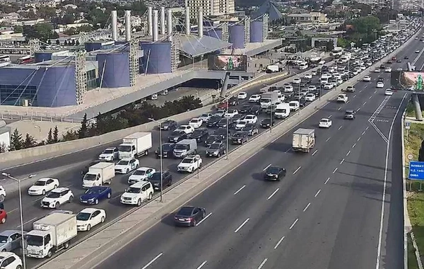 Paytaxtın bu küçələrində sıxlıq var - 12.05.2026