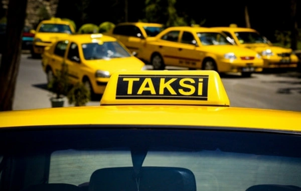 "Sürücüsüz taksi"lər Azərbaycana da gətirilə bilərmi?