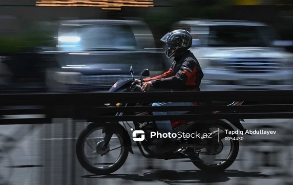 В Азербайджане для управления мопедом потребуются водительские права