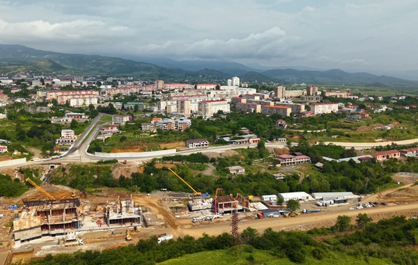Ağdam-Xankəndi dəmir yolunda tikinti-quraşdırma işlərinin 48 faizi başa çatdırılıb