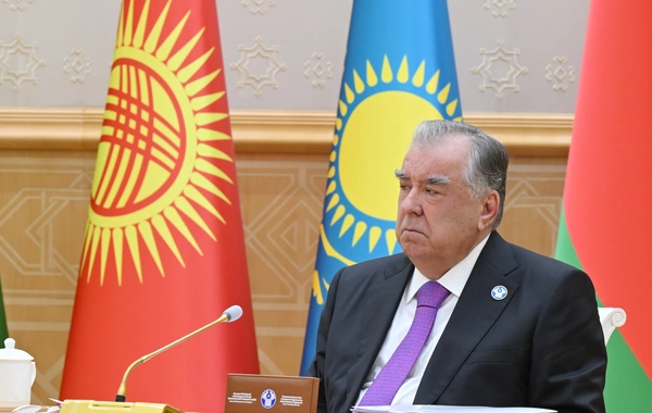İlham Əliyev MDB Dövlət Başçıları Şurasının məhdud tərkibdə iclasında iştirak edib