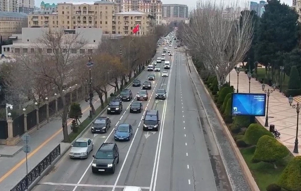 Bakının bir sıra yollarında tıxac var