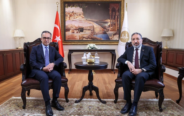 Dövlət Komitəsinin sədri Türkiyənin Diyanət İşləri İdarəsinin rəhbəri ilə görüşüb