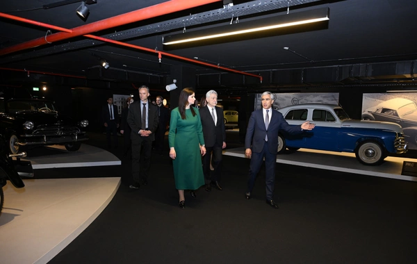 Litvanın Baş naziri İnqa Ruqiniene Heydər Əliyev Mərkəzində olub