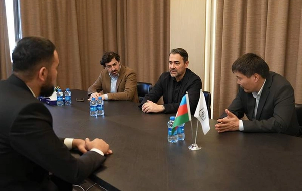 Neftçi və Qırğızıstan klubu arasında əməkdaşlıq perspektivliyi müzakirə olunub