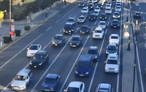 Bakının bu küçələrində sıxlıq var - SİYAHI Bakının bu küçələrində sıxlıq var - SİYAHI