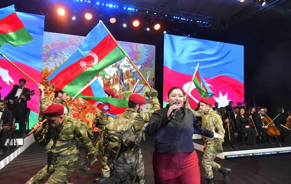 Nərmin Kərimbəyova bayram konsertində səhnə aldı