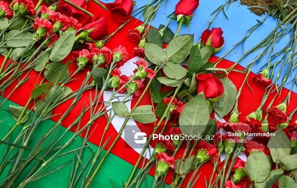 Bakıda I Qarabağ müharibəsinin itkin-şəhidi Rafiq Hüseynovun dəfn mərasimi keçirilir