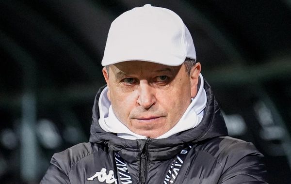 Yuri Vernidub Kurban Berdıyevlə əl sıxmasına görə tənqid edildi