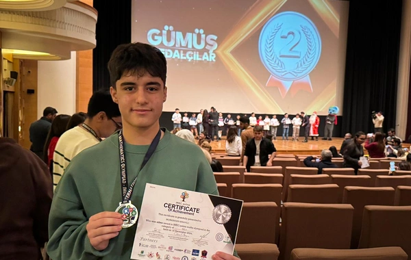 9-cu sinif şagirdi 292.5 bal toplayıb