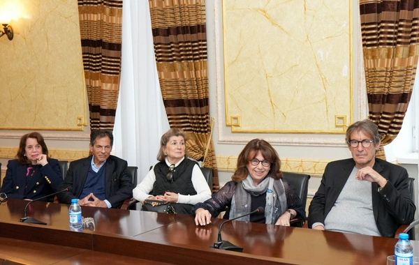 Dövlət Komitəsinin sədri ABŞ-nin Etnik Anlaşma Fondunun nümayəndə heyəti ilə görüşüb