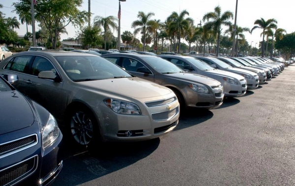 Ucuz qiymətə avtomobil almaq istəyənlərin NƏZƏRİNƏ - 1300 AZN-dən başlayır