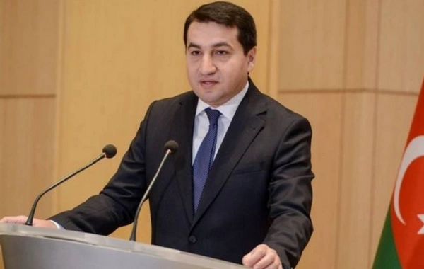 Zəfərə aparan yol: Bu, Vətən müharibəsidir! - Hikmət Hacıyevin hərbi əməliyyatlarla bağlı ilk brifinqi