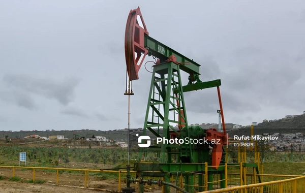 Нефть марки Azeri Light подешевела