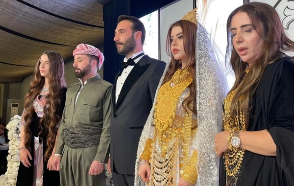 Gəlinə kilo-kilo qızıl taxıldı, pullar sandıqlara sığmadı