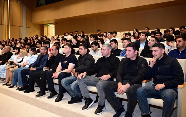 Xankəndi Mədəniyyət Mərkəzində ilk dəfə Milli Qurtuluş Gününə həsr olunan təntənəli konsert keçirilib