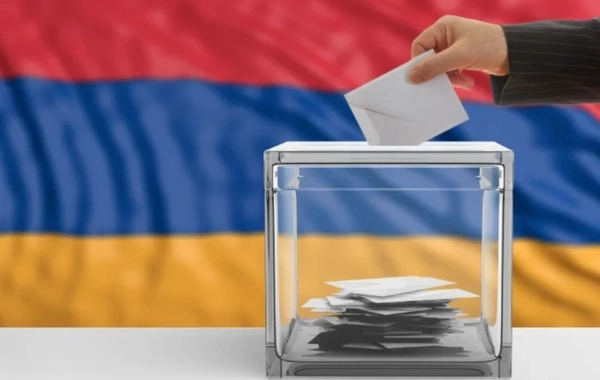 Ermənistanın 2,5 milyona yaxın vətəndaşı parlament seçkilərində səs verəcək