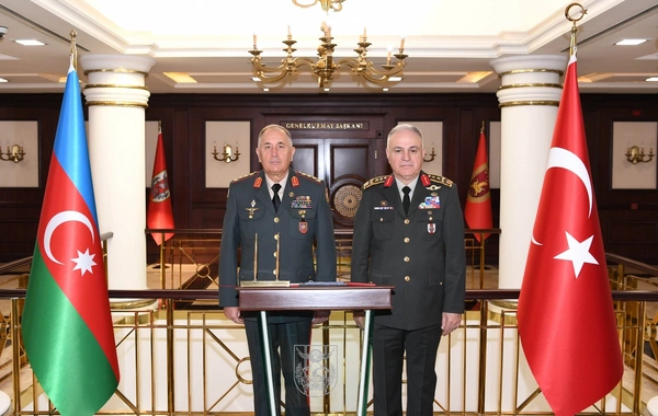 Azərbaycan ordusunun Baş qərargah rəisi türkiyəli həmkarı ilə xüsusi müşahidəçi günündə iştirak edib