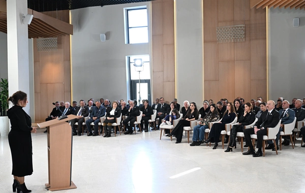 Prezident İlham Əliyev Xocalı Soyqırımı Memorialının açılışında iştirak edib