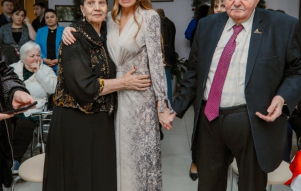 Ahıl şəxslər üçün sosial xidmət müəssisəsində Yeni il süfrəsi açılıb