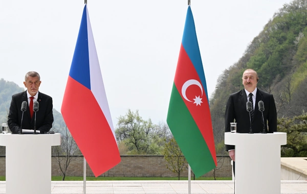 Çexiyanın Baş naziri: Milli enerji operatormuz Azərbaycandan təbii qaz almaq niyyətindədir