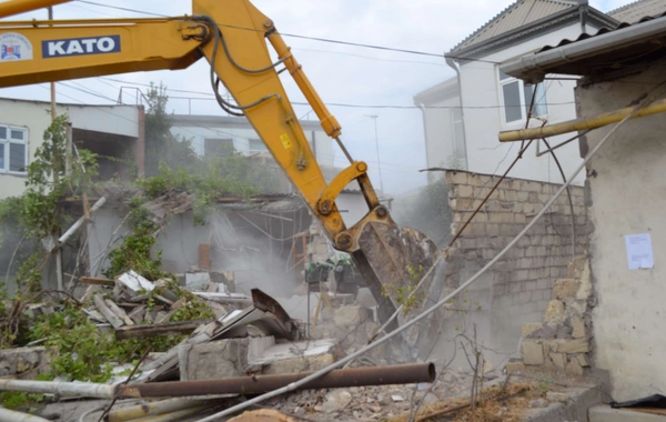 Azərbaycanın bu şəhərində BÖYÜK SÖKÜNTÜ BAŞLADI - Yeni binalar TİKİLƏCƏK