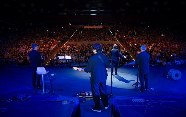 Ferhat Göçerin möhtəşəm Bakı konsertindən GÖRÜNTÜLƏR