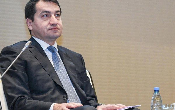 Hikmət Hacıyev: Hazırda Bakı ilə Moskva arasında münasibətlər sabitdir