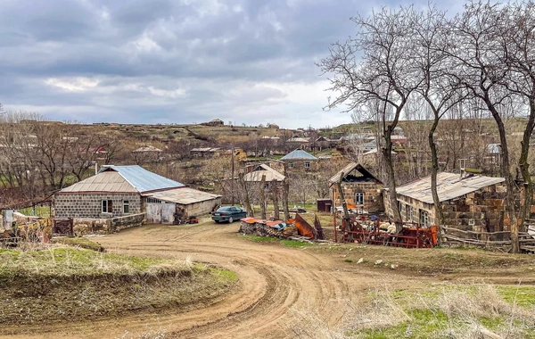 Ermənistanda azərbaycanlıların yaşadığı Güllübulaq kəndinin tarixi araşdırılıb