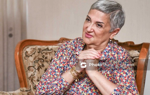 Yusif Səmədoğlunun qızı Humay Vəkilova: "Ağlımıza gəlməzdi ki, onu belə tez itirəcəyik"