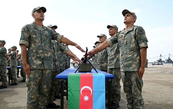 İlham Əliyev müddətli həqiqi hərbi xidmətə çağırışla bağlı Sərəncam imzalayıb