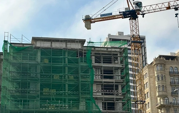 Agentlik sədri: Binalar tikilərkən məsafə, ekoloji, sosial faktorlar nəzərə alınmalıdır
