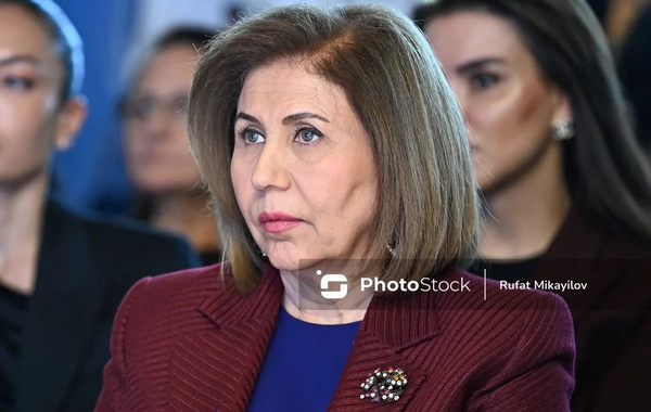 Bakıda "Qərbi azərbaycanlıların milli geyim irsi" albom-kitabın təqdimatı keçirilib