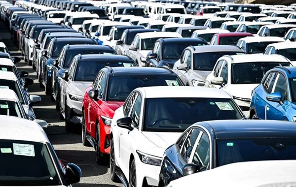 Avtomobil gətirmək adı ilə 385 minlik dələduzluq etdi
