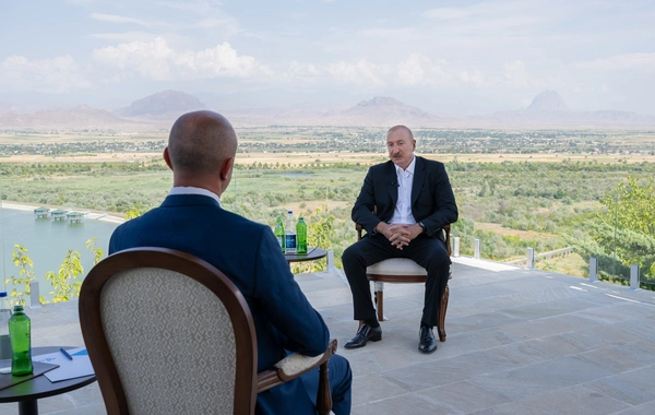 Prezident İlham Əliyev Naxçıvanda Azərbaycan Televiziyasına müsahibə verib