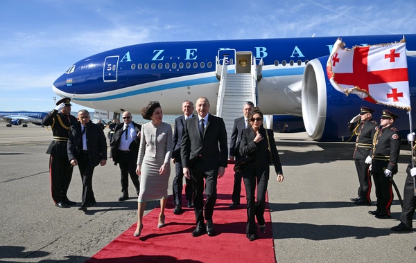 Prezident İlham Əliyev Gürcüstana dövlət səfərinə gedib