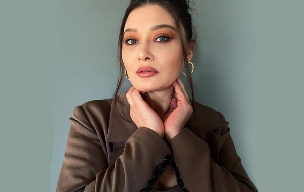 Nurgül Yeşilçay qəribə vərdişləri ilə TƏƏCCÜBLƏNDİRDİ