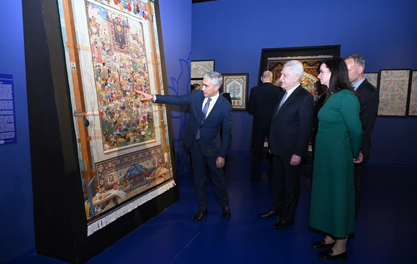 Litvanın Baş naziri İnqa Ruqiniene Heydər Əliyev Mərkəzində olub