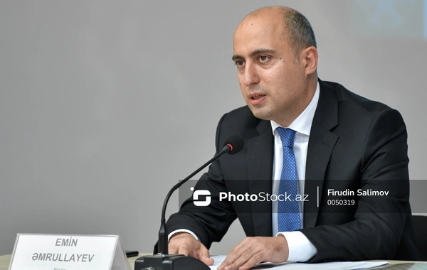 Elm və təhsil naziri müəllimləri TƏBRİK ETDİ