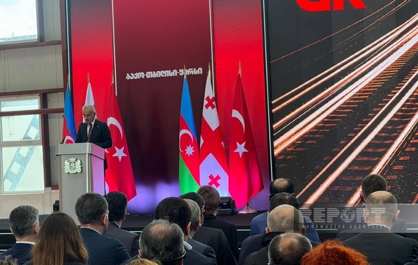 BTQ dəmir yolu xəttinin modernləşdirilmədən sonra rəsmi açılışı keçirilib