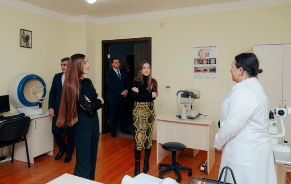 Arzu Əliyeva və Alena Əliyeva Sığınacaq və Sosial Reabilitasiya Müəssisəsini ziyarət ediblər