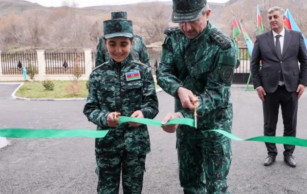 Azərbaycanda bir qrup hərbçiyə MƏNZİLLƏR VERİLDİ